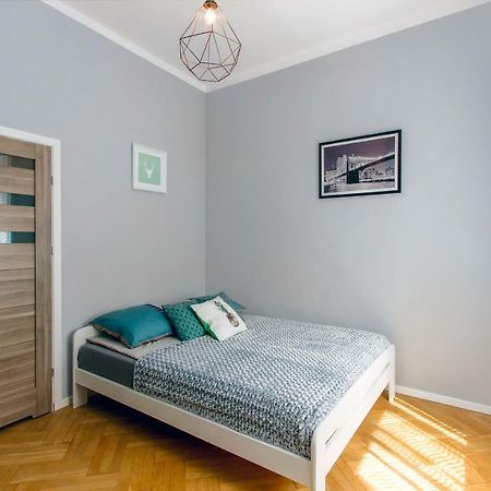 Clicktheflat Wspolna Central Apart Rooms Warsaw Exterior photo