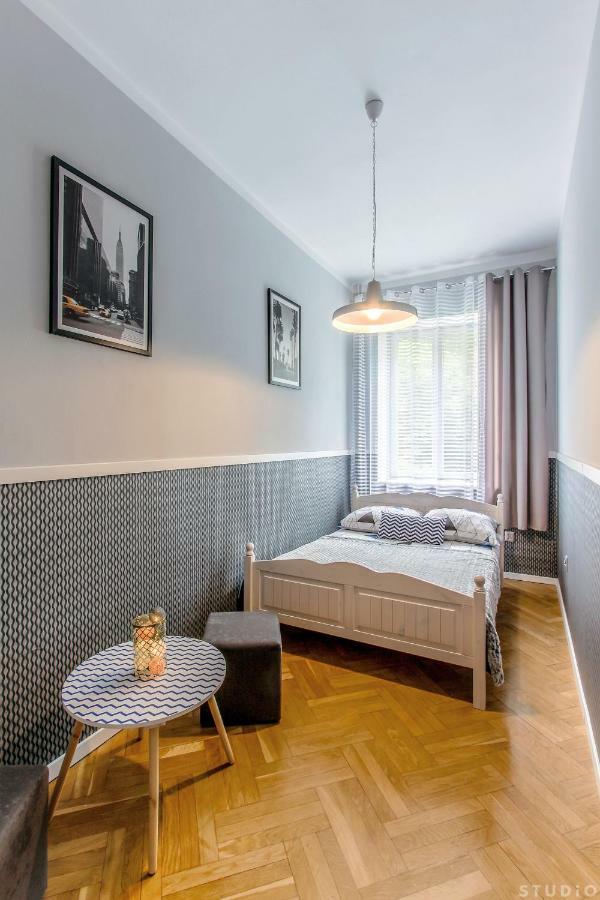 Clicktheflat Wspolna Central Apart Rooms Warsaw Exterior photo